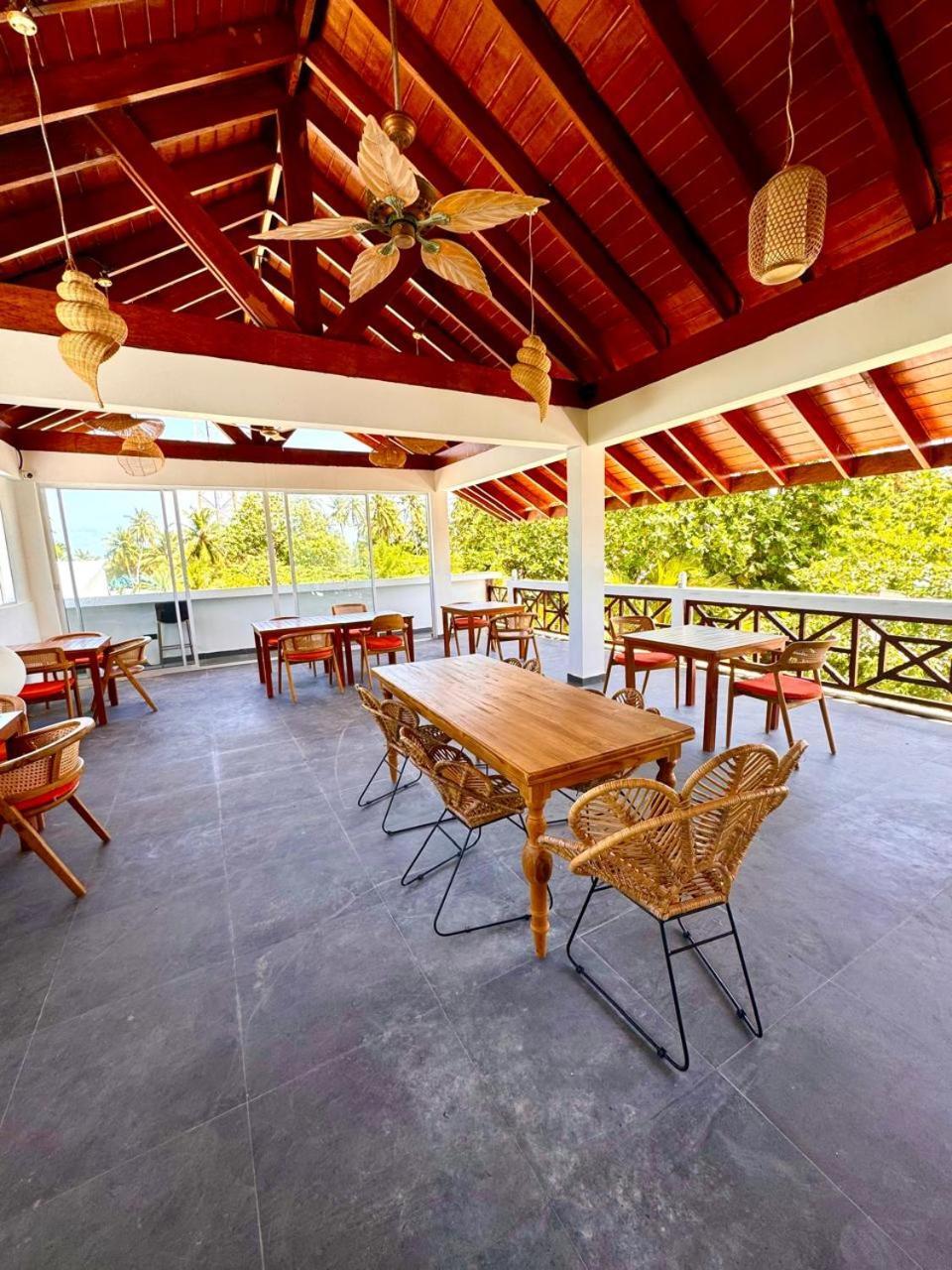 Sands Grand Dhigurah  Eksteriør bilde